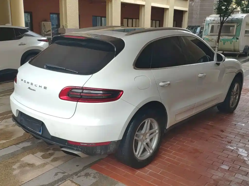 Porsche Macan 2017