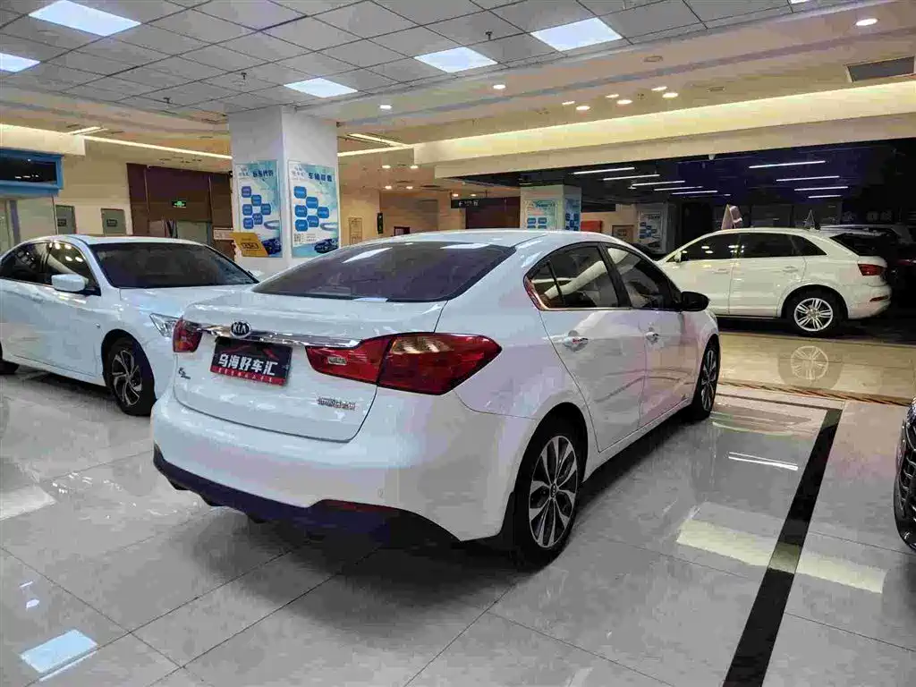 Kia K3 2015