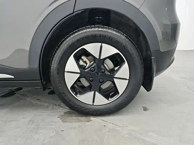 Geely Galaxy Starwish 2024 — фото 12