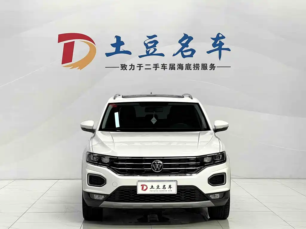 Volkswagen T-Roc 2023 — фото 2