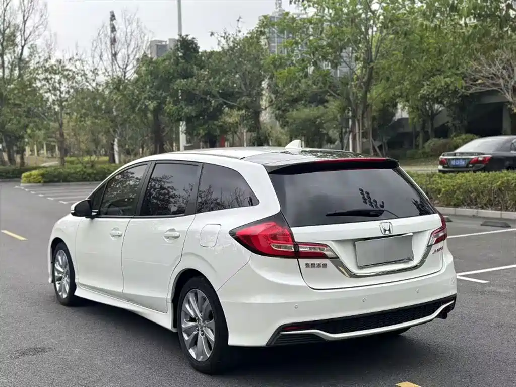 Honda Jade 2018 — фото 25