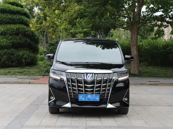 Toyota Alphard 2020