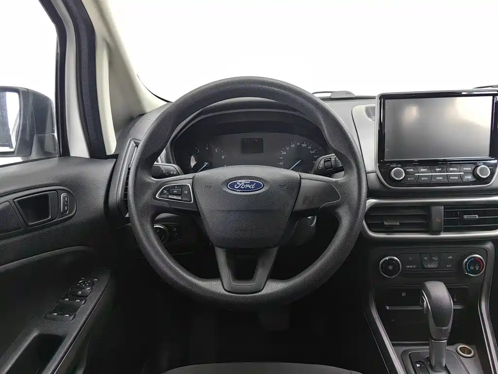 Ford EcoSport 2018 — фото 11