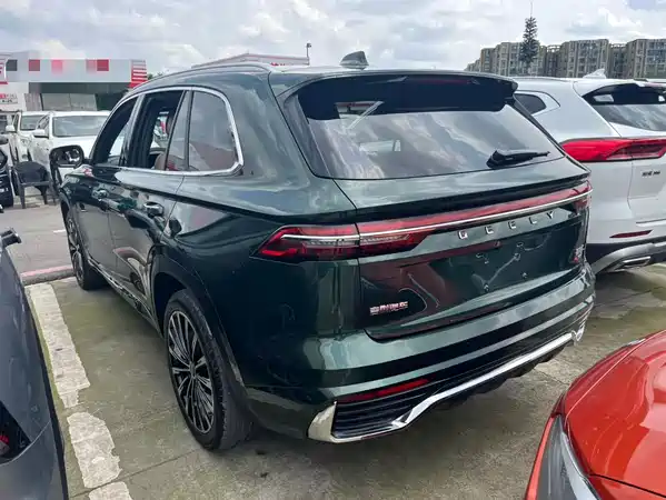 Geely Xingyue L 2025
