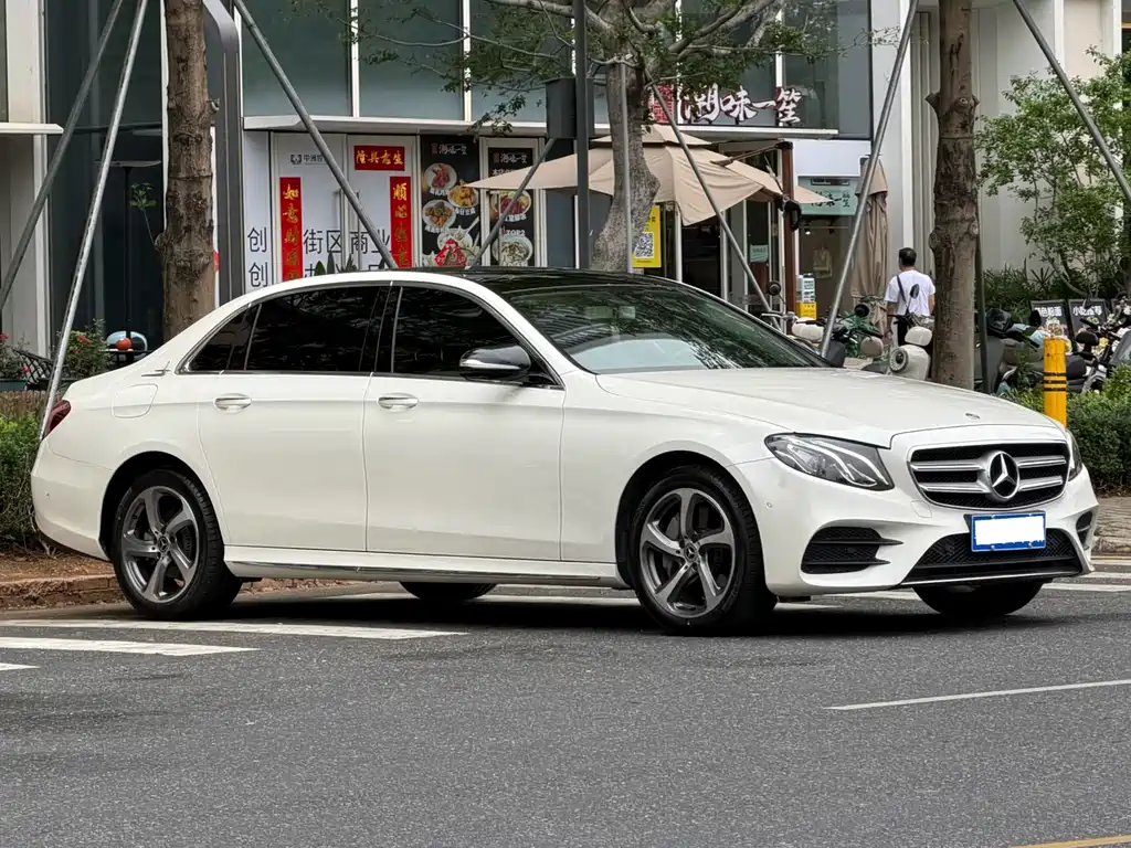 Mercedes-Benz E-Class 2018 — фото 6