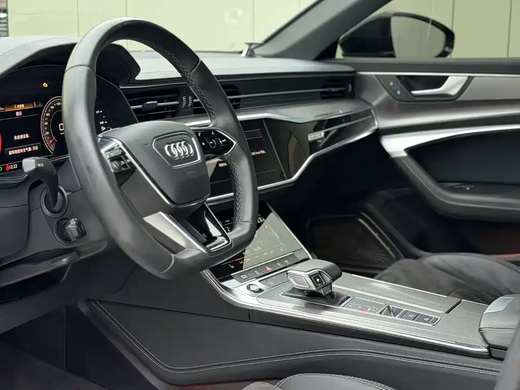 Audi A6L 2022 — фото 9