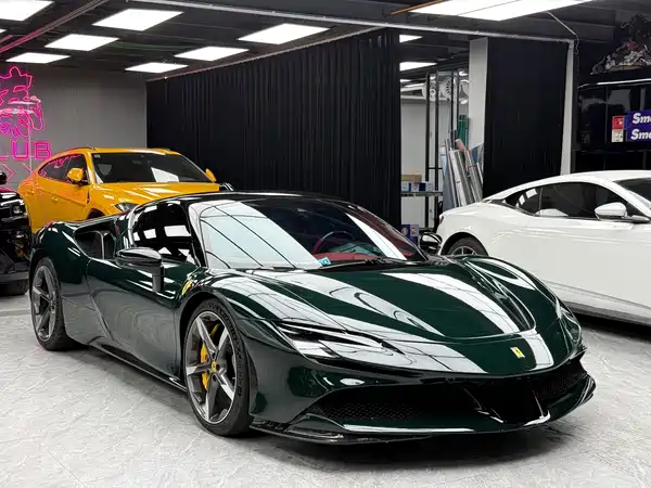 Ferrari SF90 2022
