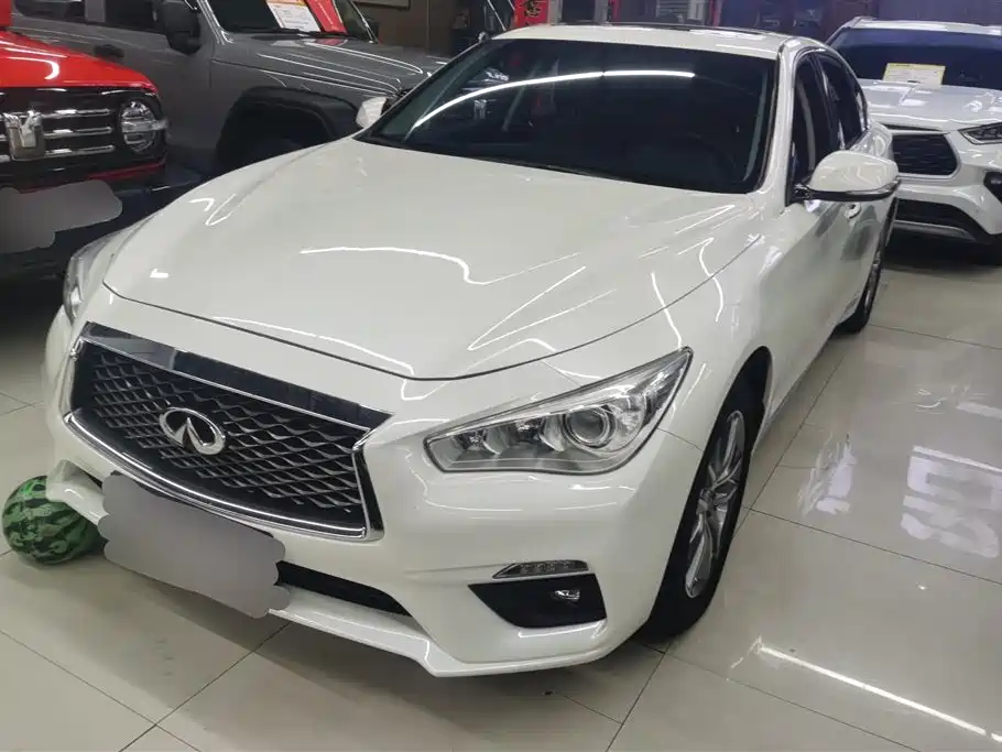 Infiniti Q50L 2019