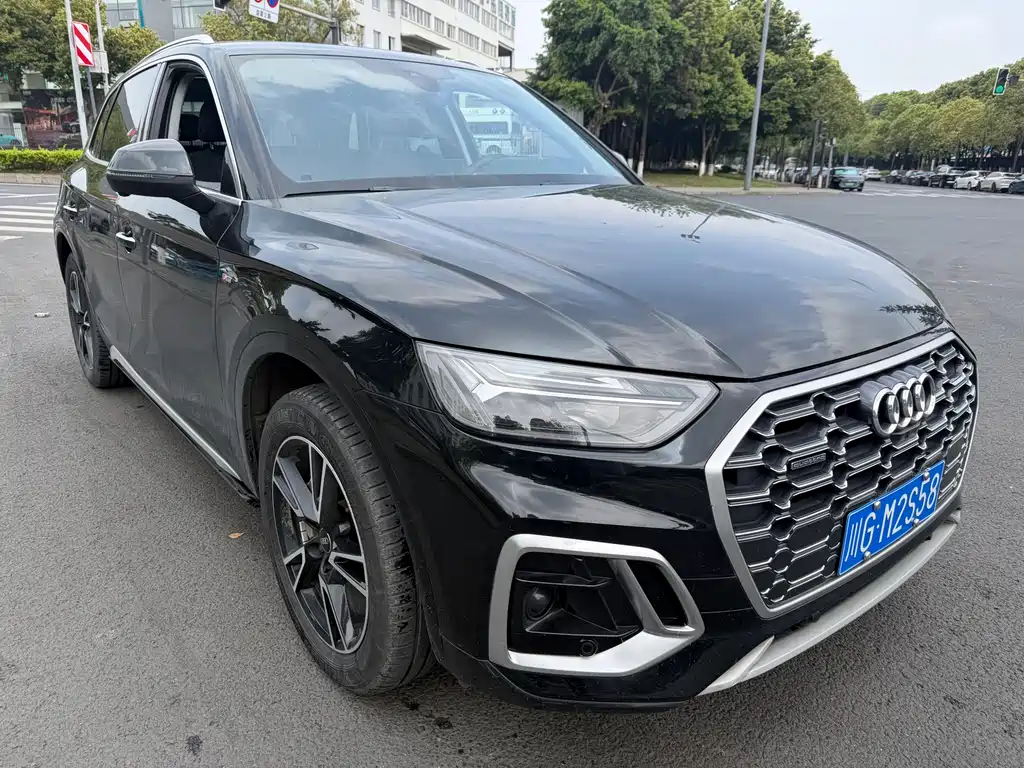 Audi Q5L 2023 — фото 3