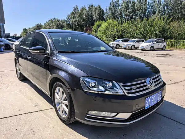 Volkswagen Magotan 2011
