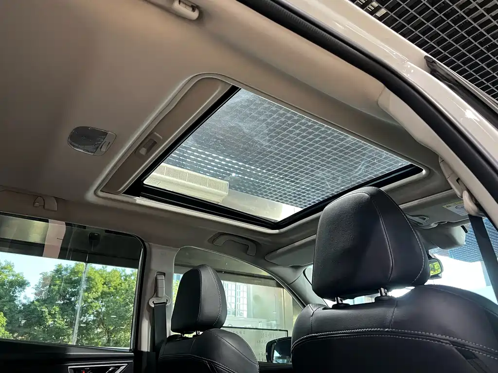 Subaru Forester 2019 — фото 25