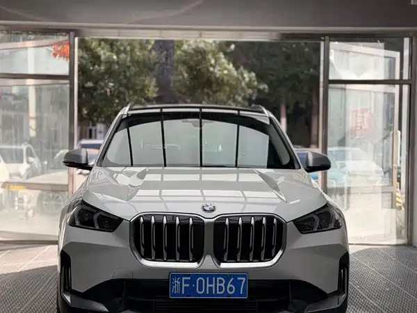 BMW X1 2023