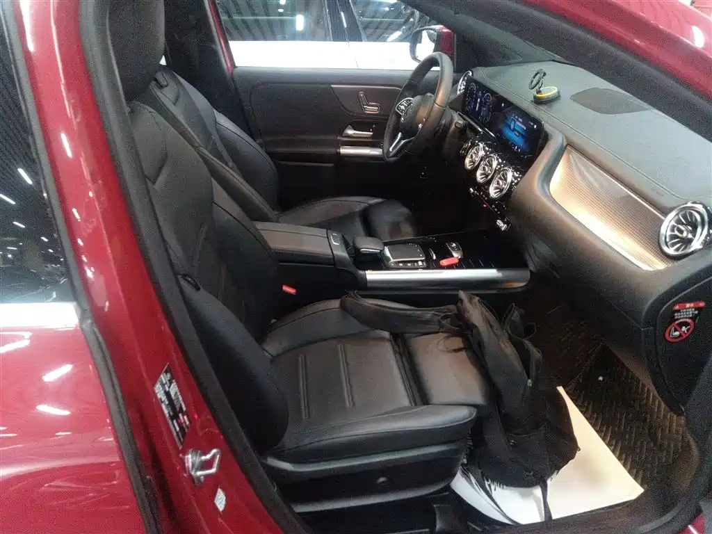 Mercedes-Benz GLA 2021 — фото 20