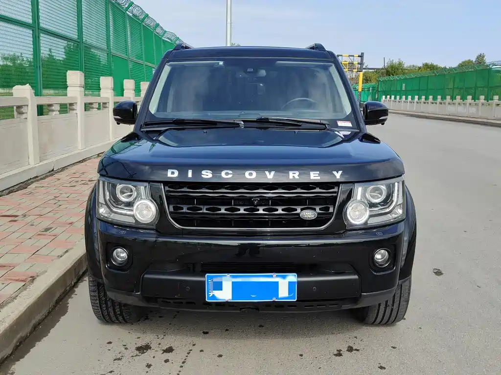 Land Rover Discovery 2016 — фото 2