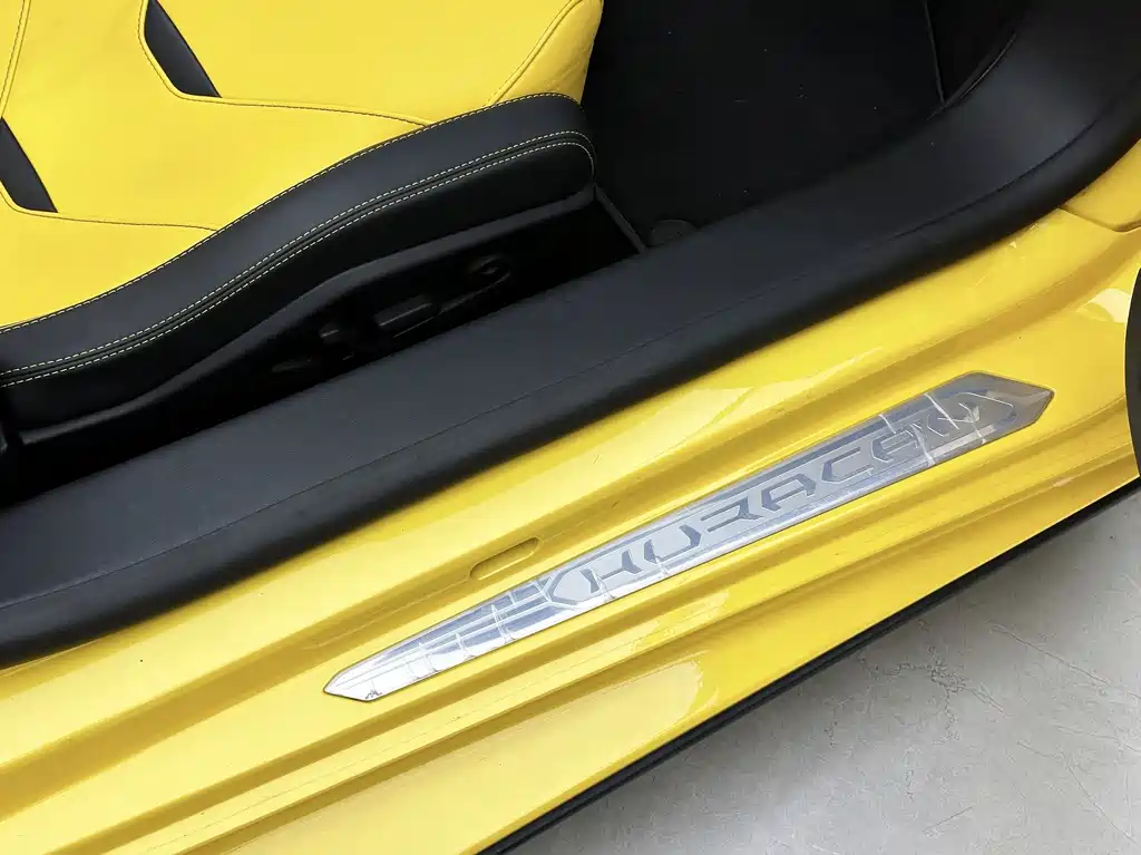 Lamborghini Huracan 2023 — фото 11