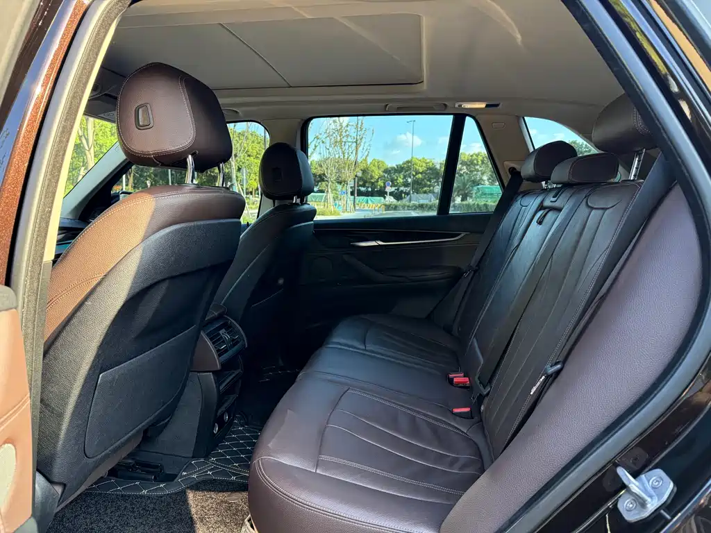 BMW X5 2019 — фото 10