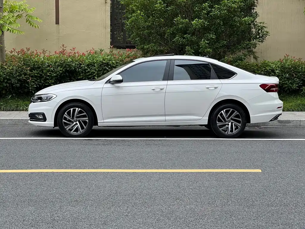 Volkswagen Lavida 2021