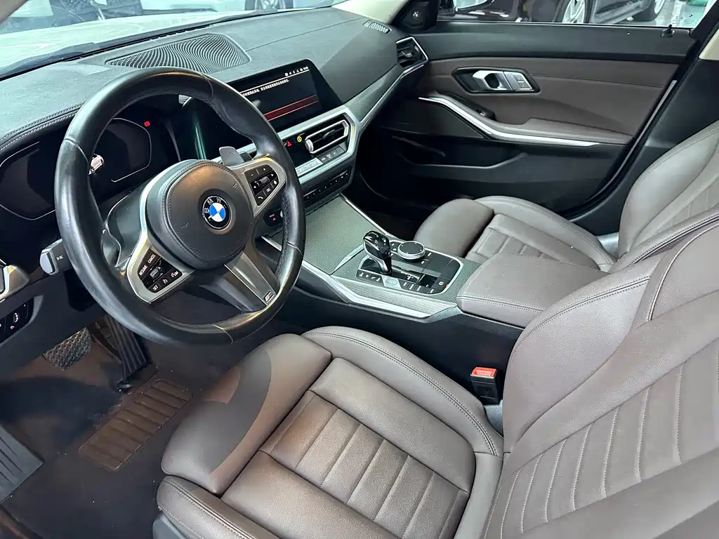 BMW 3 Series 2021