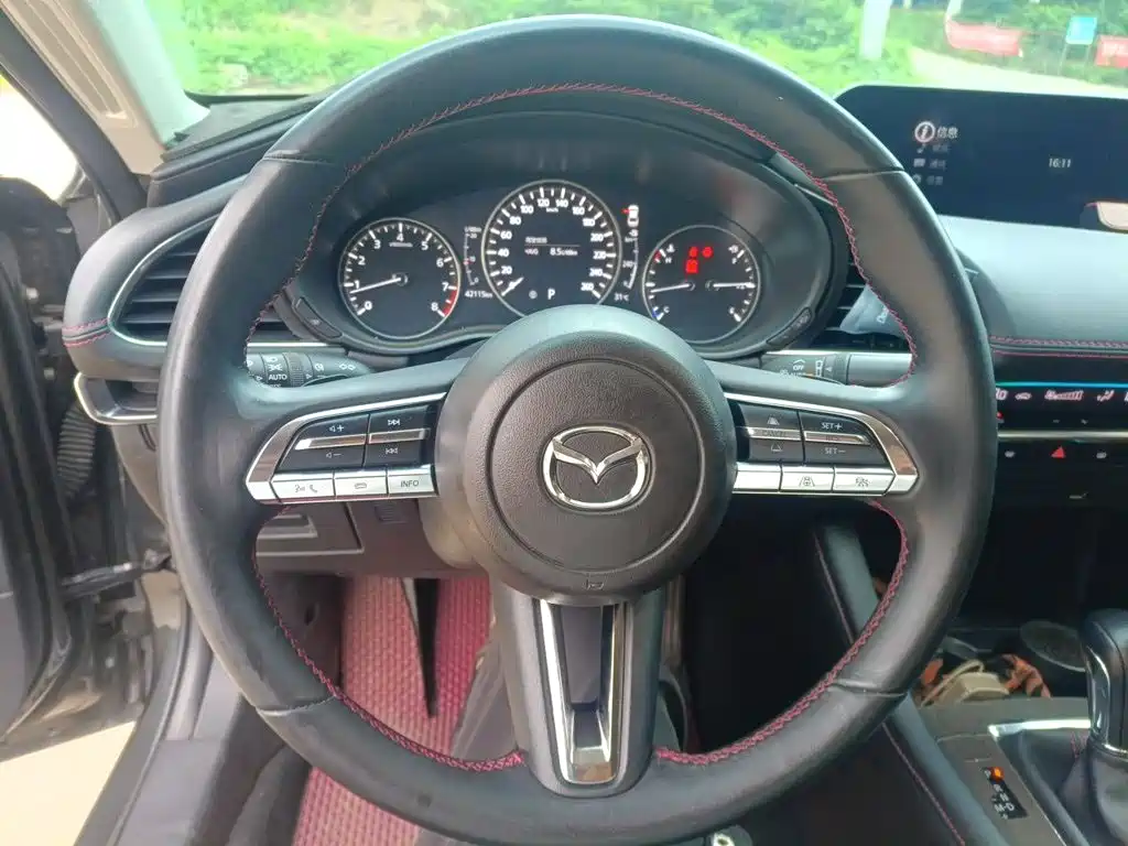 Mazda 3 Angkesela 2023