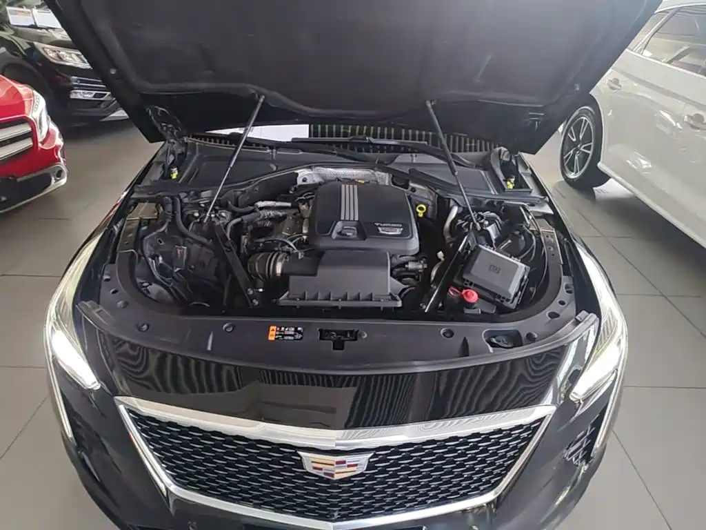 Cadillac CT6 2021 — фото 20