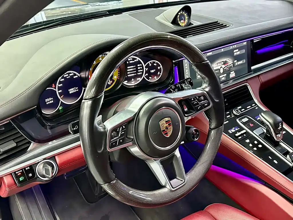 Porsche Panamera 2018 — фото 3