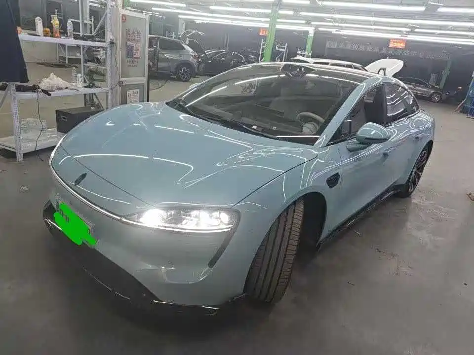 Luxeed Zhijie S7 2025