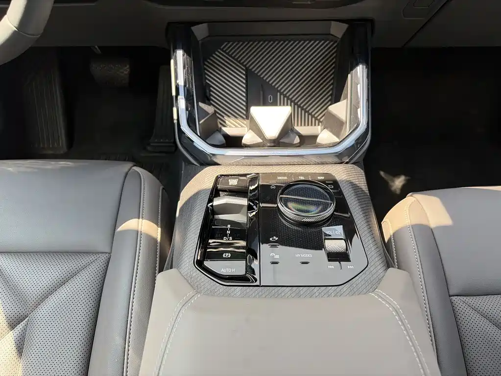 BMW X3 2025 — фото 11
