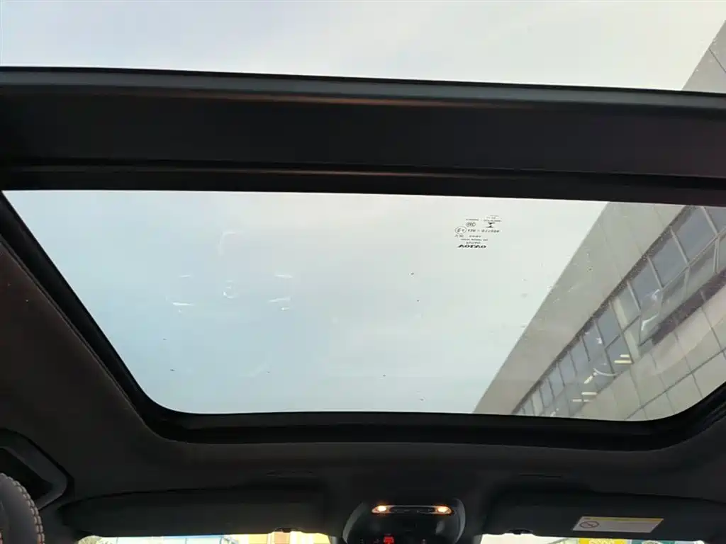 Volvo XC40 2020 — фото 25