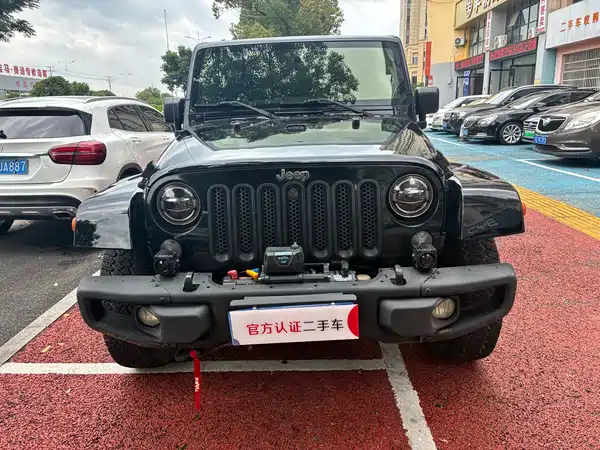 Jeep Wrangler 2015