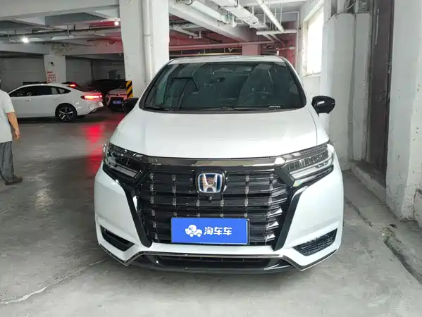 Honda Elysion 2025
