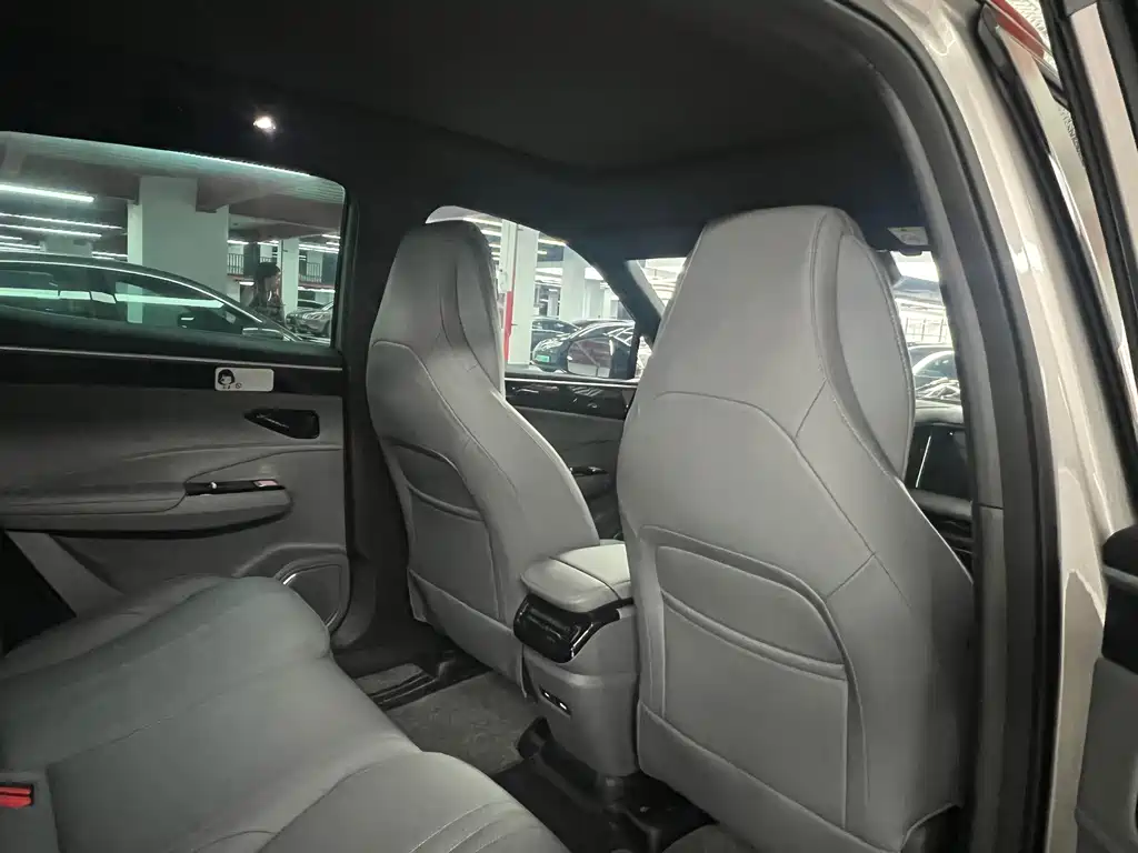Geely Galaxy L7 2025 — фото 9