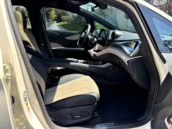 BYD Dolphin 2023