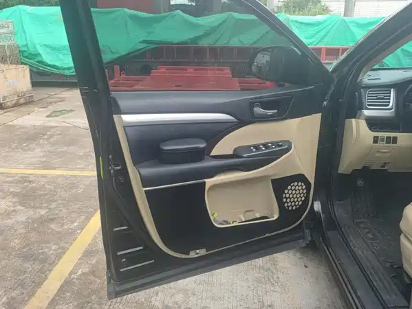 Toyota Highlander 2021