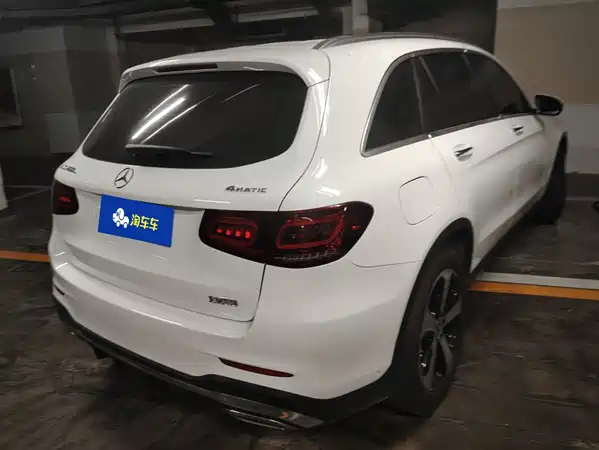 Mercedes-Benz GLC 2023