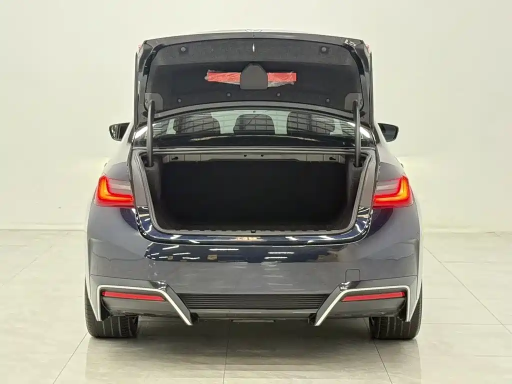 BMW i3 2023 — фото 19