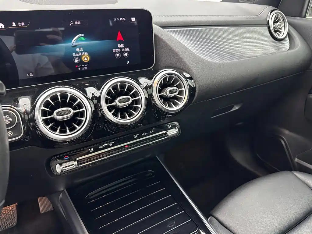 Mercedes-Benz GLA 2021 — фото 12