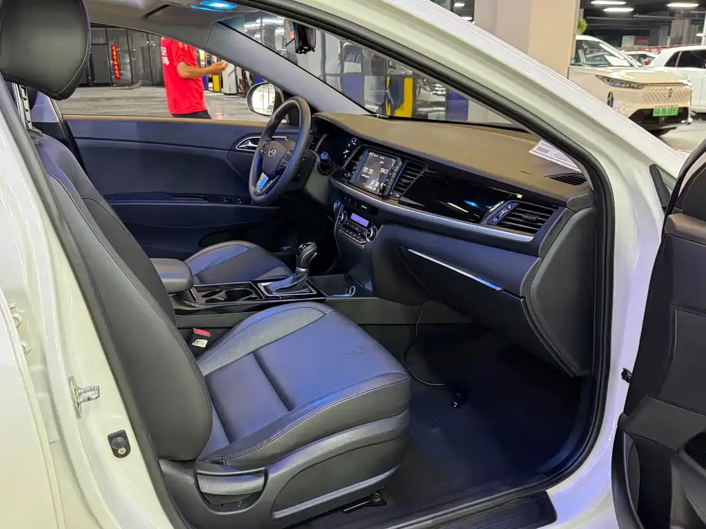 Hyundai Mistra 2018 — фото 25