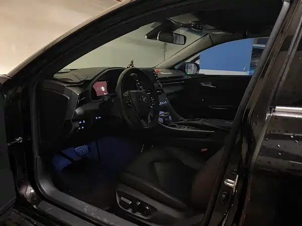 Toyota Avalon 2019