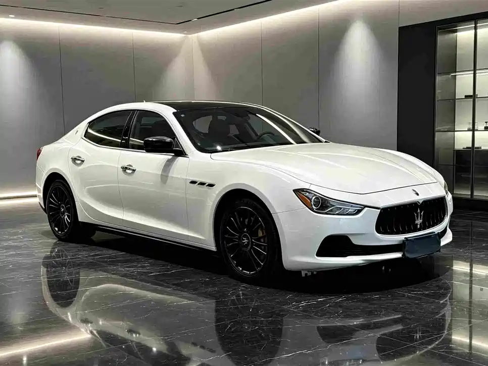 Maserati Ghibli 2015 — фото 3