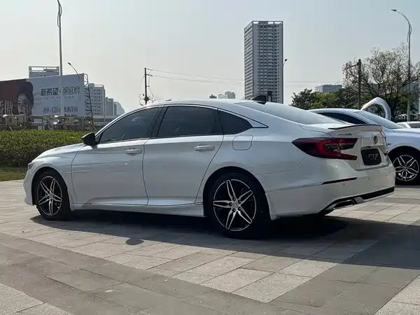 Honda Accord 2023