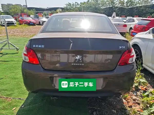 Peugeot 301 2014
