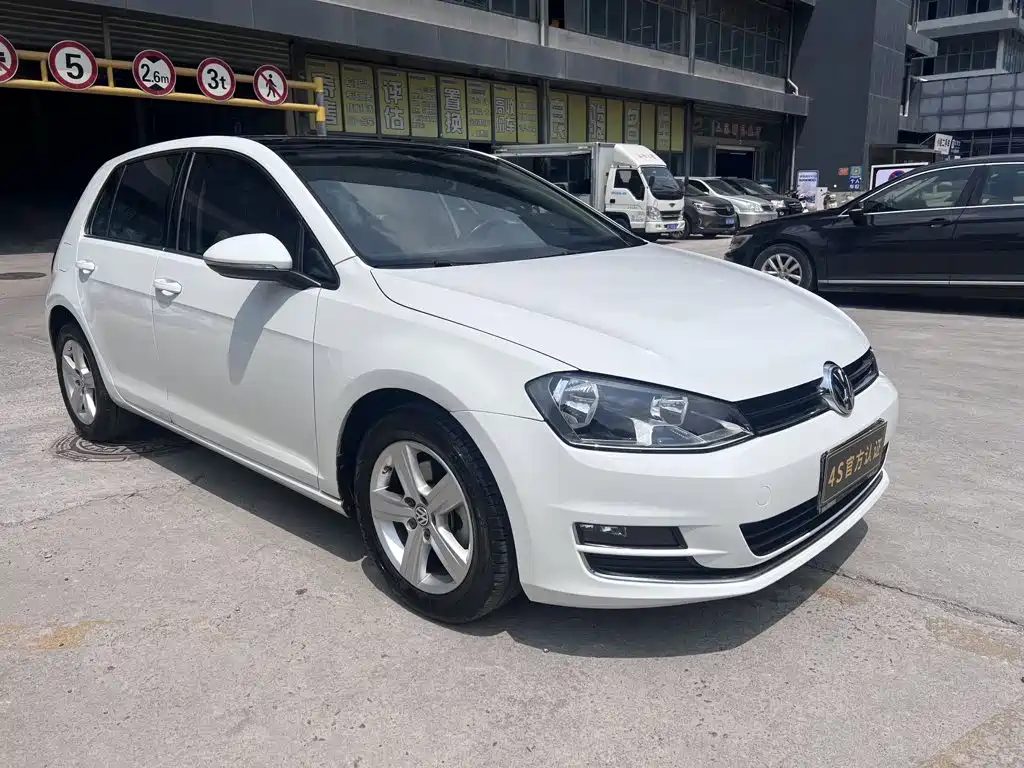 Volkswagen Golf 2015