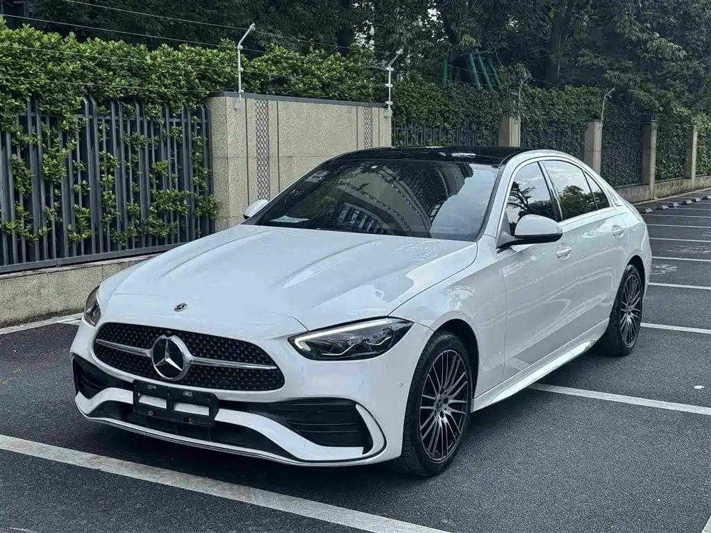 Mercedes-Benz C-Class 2022 — фото 1