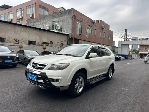BYD S6 2013