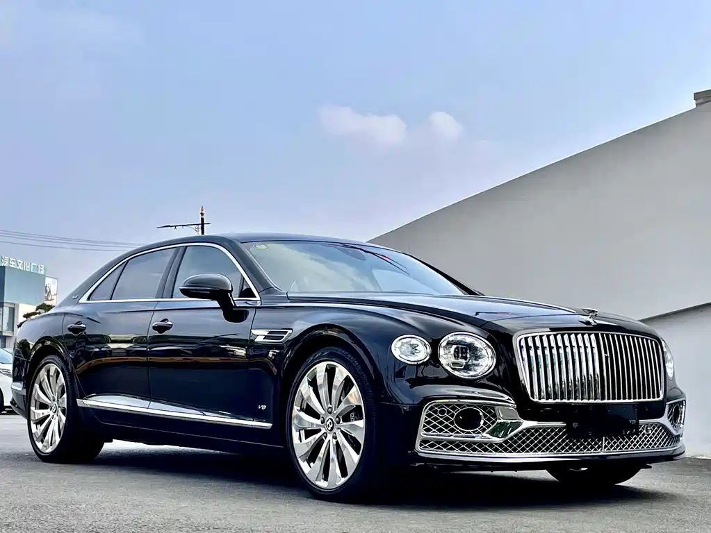 Bentley Flying Spur 2021 — фото 2
