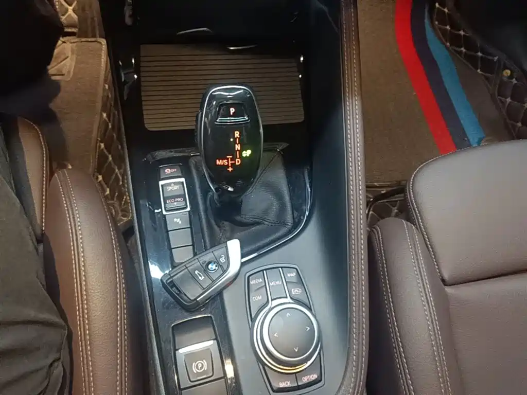 BMW X2 2023 — фото 14