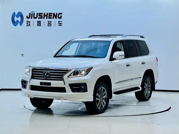 Lexus LX 2016