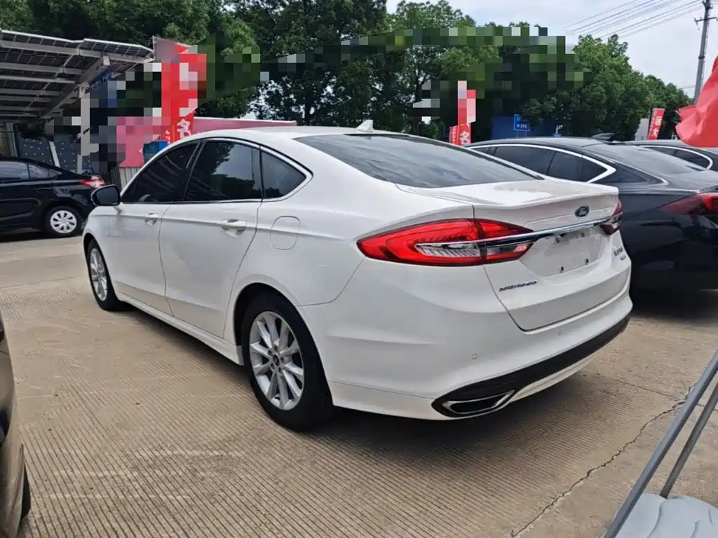 Ford Mondeo 2018 — фото 5