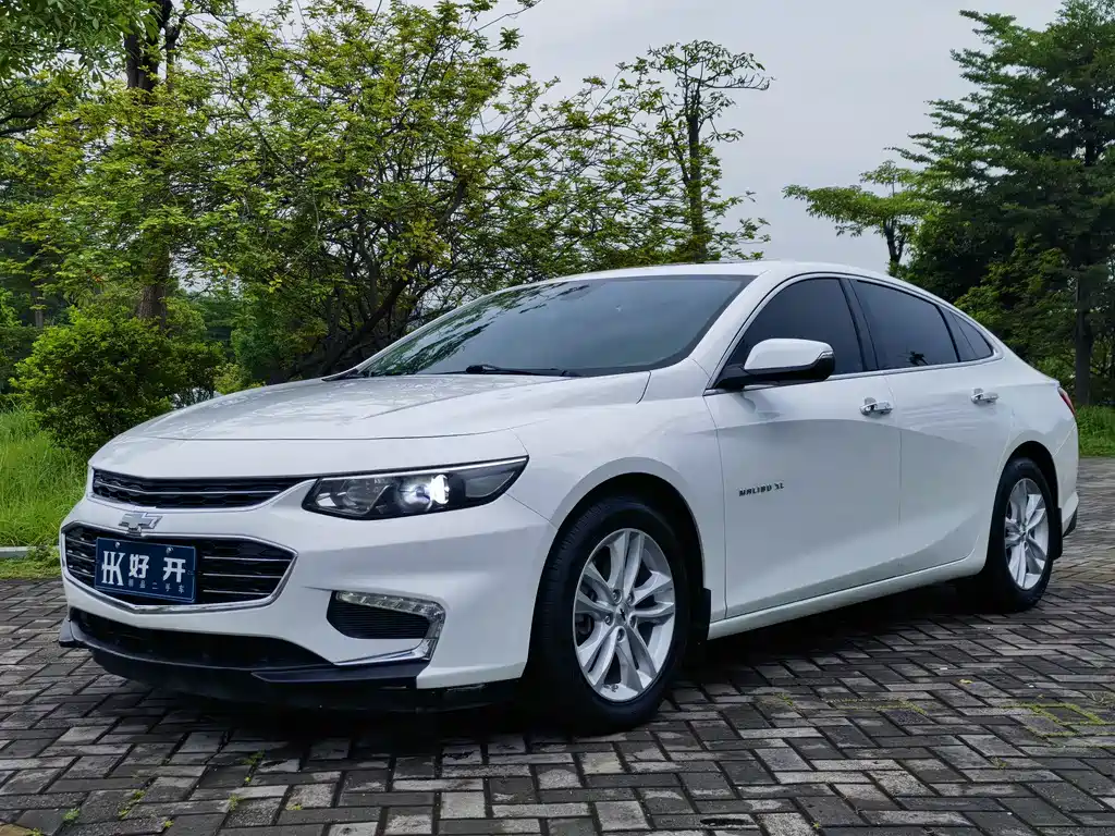 Chevrolet Malibu XL 2016 — фото 1