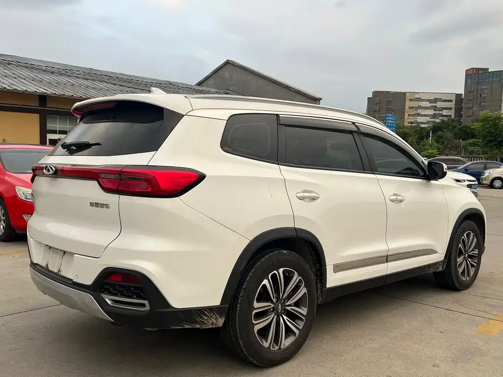 Chery Tiggo 8 2019 — фото 10